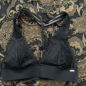 Pink from Victoria’s Secret bralette size xs color black - used